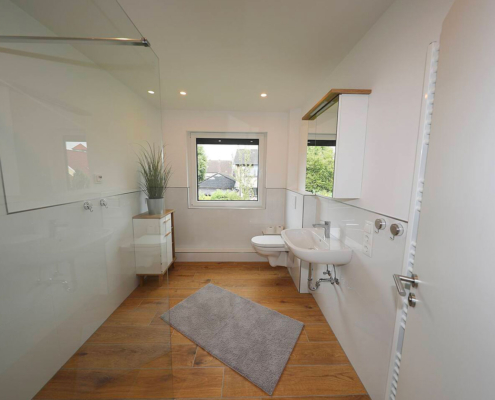 Wohnung_Oberdeck_Bad Wohnung_Oberdeck_Bad_2